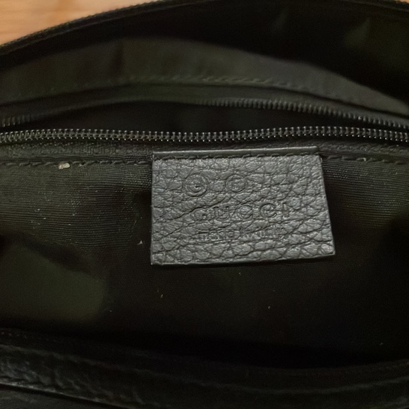 Gucci Vintage  canvas duffel purse in mint condition ! - Picture 8 of 9